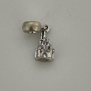 Pandora s925 ale Disney castle charm